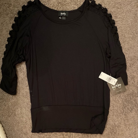 Shirt - Picture 2 of 5